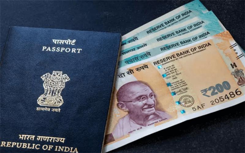 Bạn cần chuẩn bị đầy đủ giấy tờ cần thiết để nộp hồ sơ xin Visa Ấn Độ.