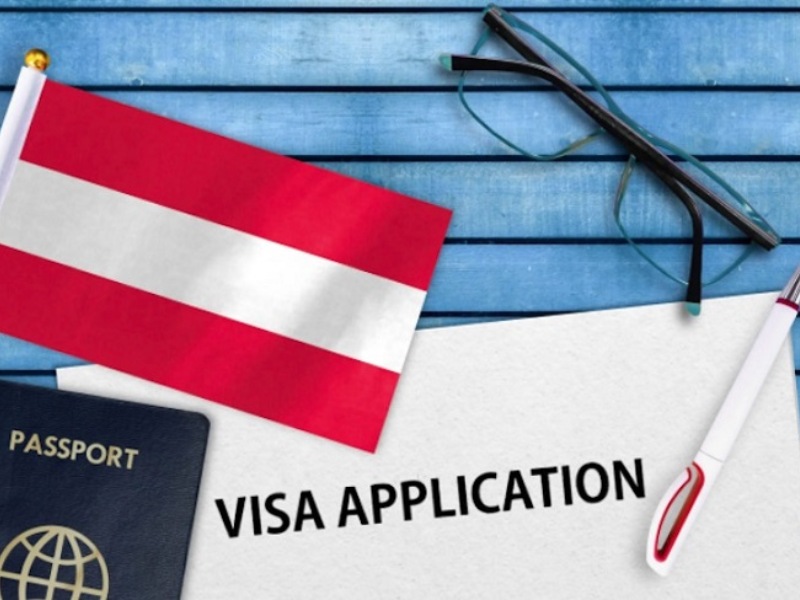 Sẽ có rất nhiều giấy tờ bạn cần chuẩn bị cho hồ sơ làm visa Áo