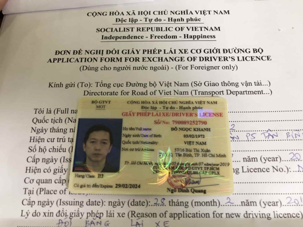 Đổi bằng lái xe nước ngoài sang Việt Nam online qua 7 bước.